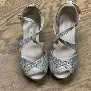 Link Gold Glittery Dress Shoes for Kids